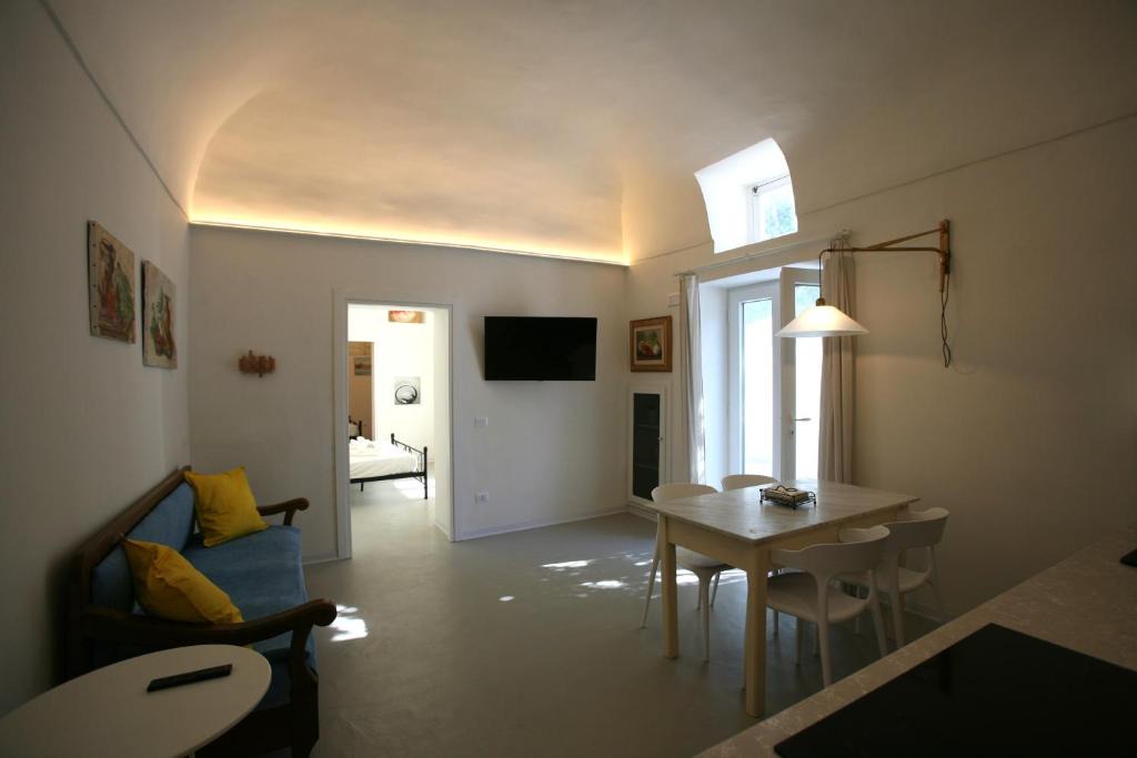 Procida Apartment | Il Carrubo