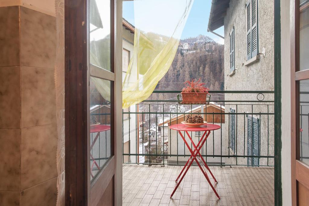 Valtellina Apartment | Lanzada 2