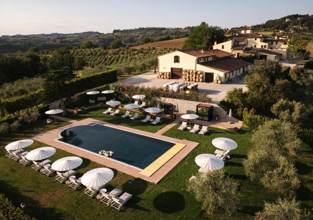 San Pietro in Bossolo Resort | The Podere Wine Resort Chianti