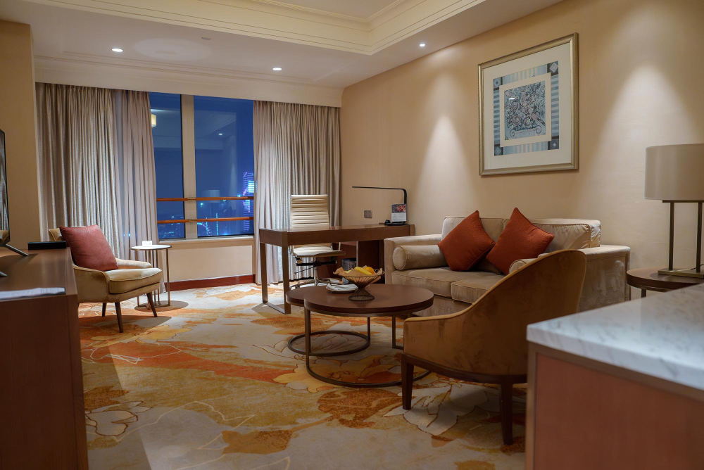 Airola Hotel | My Place