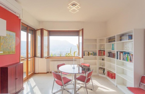 Como Apartment | A Window on Como City with Lake View by Rent All Como