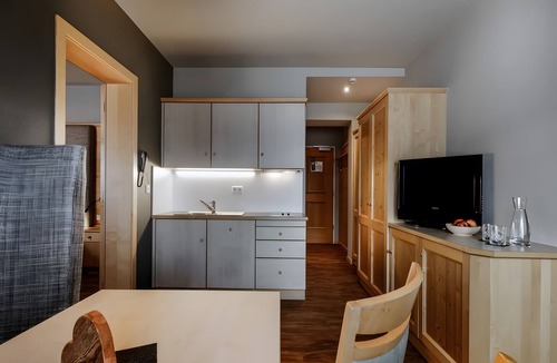 Burgusio Apartment | Apartment 'Bergfreiheit 3' with Mountain View, Shared Terrace and Wi-Fi