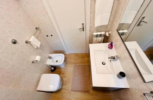 Barriera Vecchia-San Giacomo Apartment | BeAttic