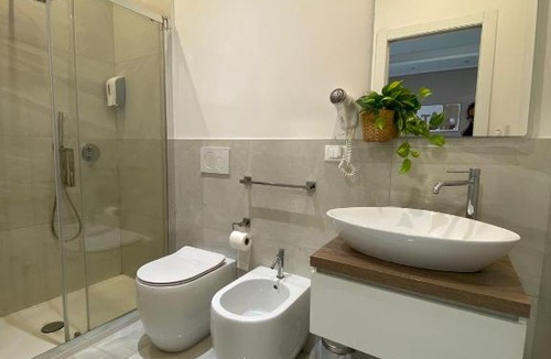 San Donato-San Vitale Bed & Breakfast | da Sofia