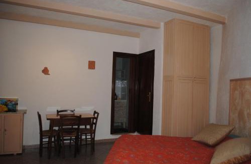 Pitigliano House | Essenza