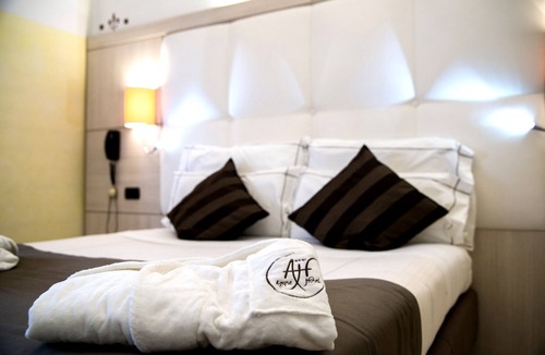 Crescenzago Hotel | Hotel Agape