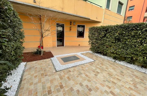Borgo Venezia Apartment | Iris 2