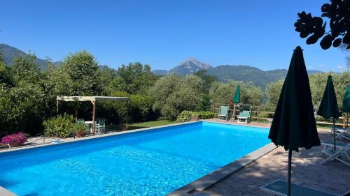 Mologno House | La Vignola