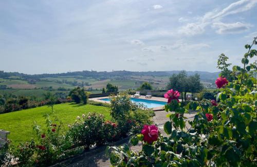 Grazzano Badoglio Bed & Breakfast | Landora