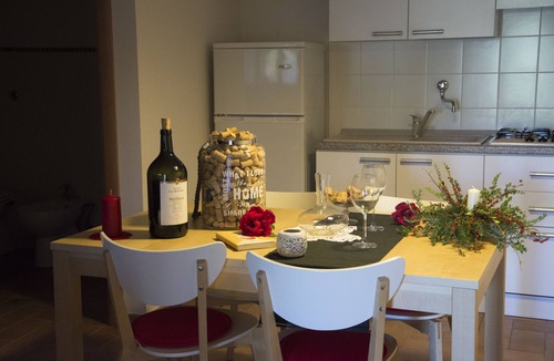 Francavilla d'Ete Apartment | Panoramic Countryside Apartment with Private Pool – Nature & Relaxation