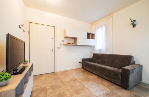 Marina Centro Apartment | [Rimini - 200mt dal mare] Moderno appartamento con ampio giardino