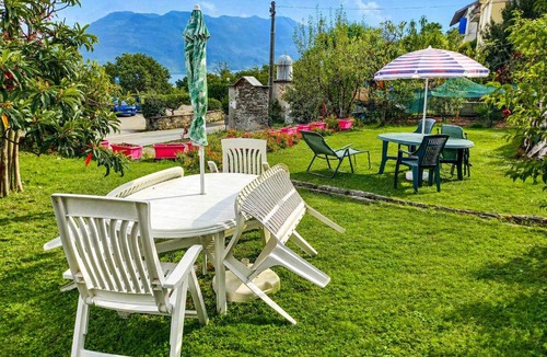 Ghiffa Apartment | Rustico Moderno