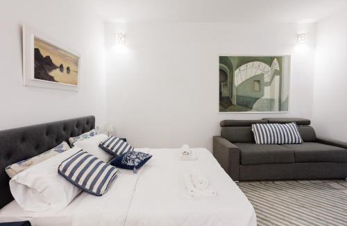 Capri Apartment | SAINT MICHAEL Capri
