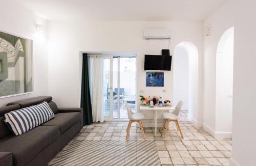 Capri Apartment | SAINT MICHAEL Capri