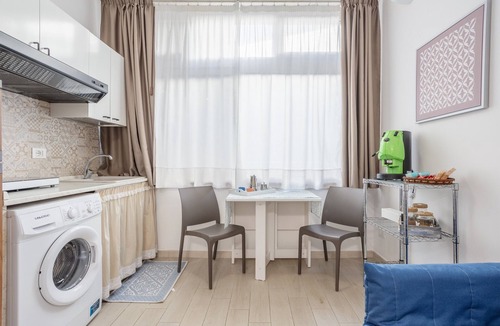 Mondello Apartment | Studio 'Flat Blu Palermo Mondello' with Shared Pool, Shared Terrace, and Air Conditioning