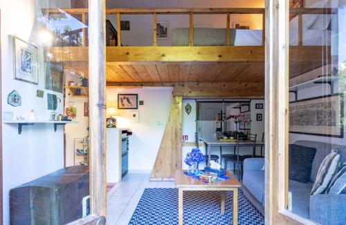 Isolotto Apartment | Suite Vogel by Interhome