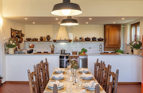 Marciano della Chiana House | The Fig Tree and The Owl