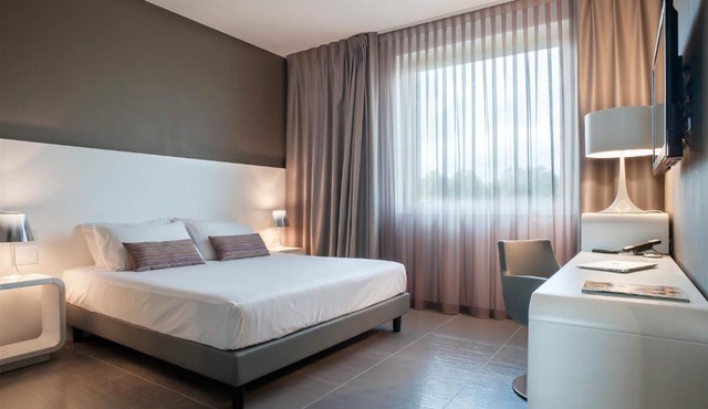 8Piuhotel