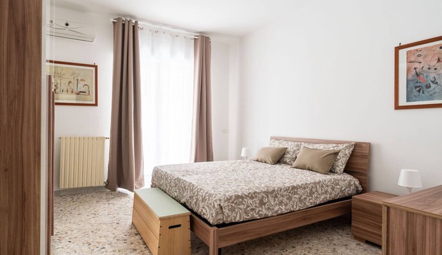 Bari Station Classic Apartment by Wonderful Italy