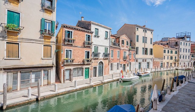 Ca' Canaletto Canal View