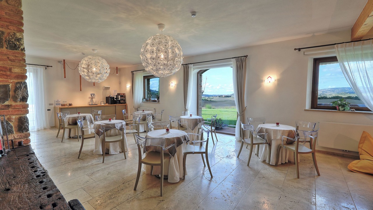 Photo of Others in Gallina