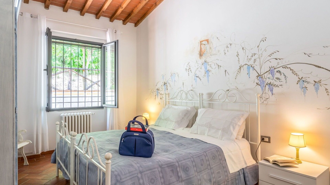 Photo of Bedroom in Montevarchi