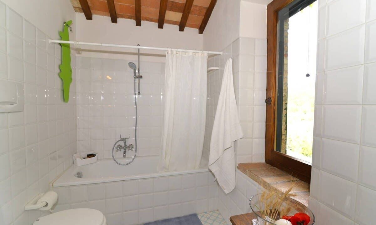 Photo of Bathroom in Fabro