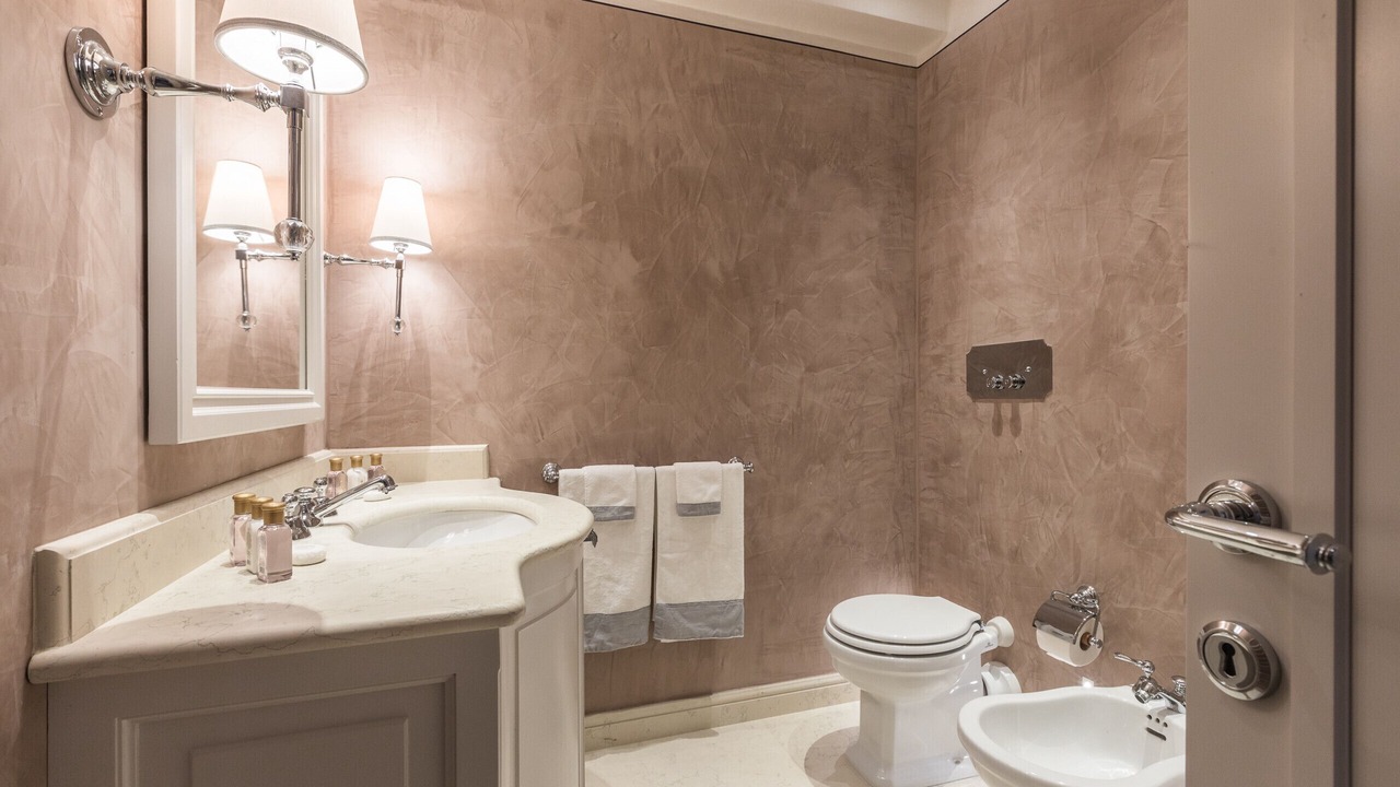 Photo of Bathroom in Dorsoduro