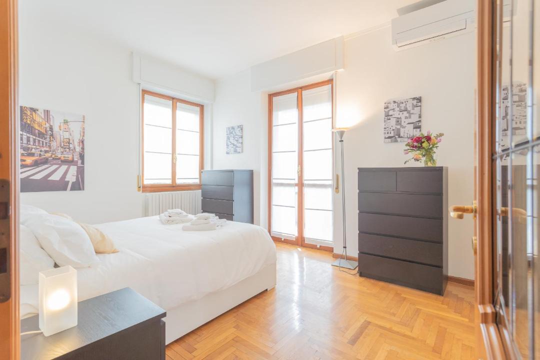Photo of Bedroom in Como
