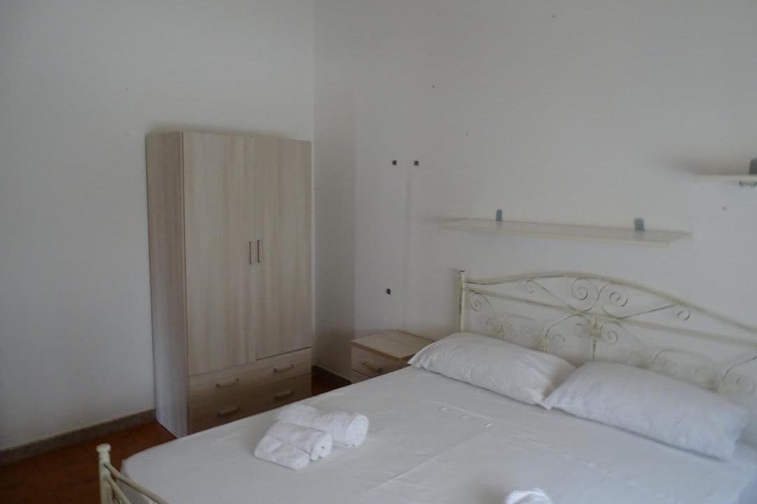 Photo of Bedroom in Parabita