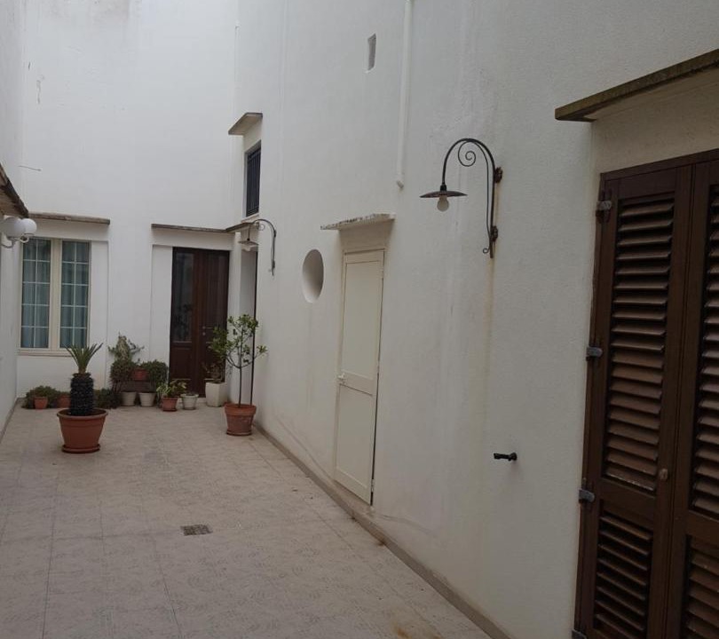 Photo of Buildings in Gallipoli Historic Center
