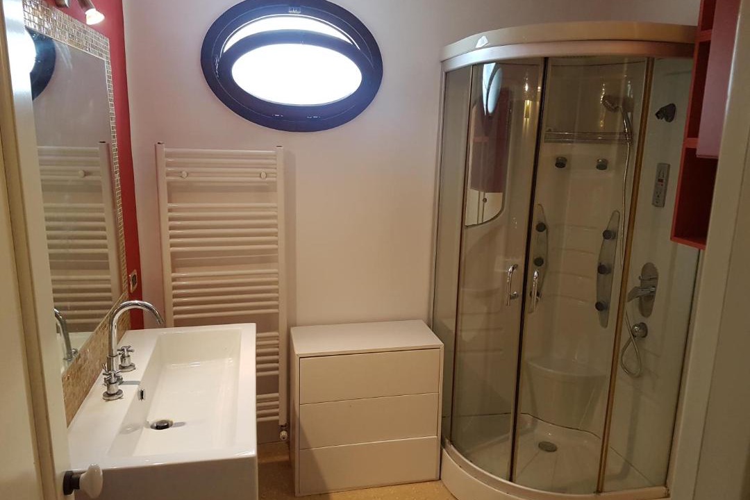 Photo of Bathroom in Gallipoli Historic Center