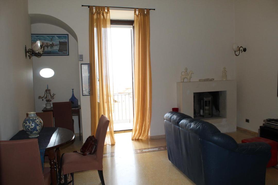 Photo of Livingroom in Gallipoli Historic Center