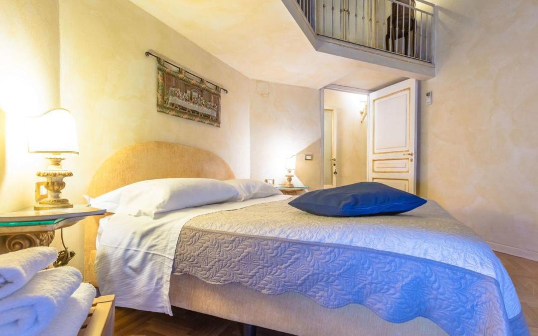 Photo of Bedroom in Duomo