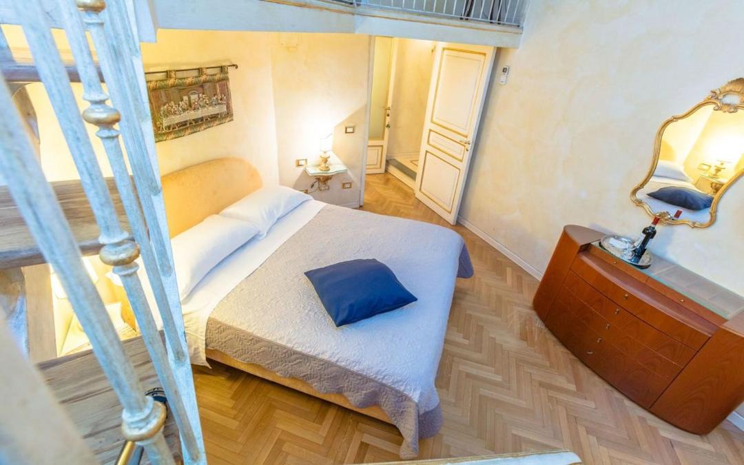 Photo of Bedroom in Duomo