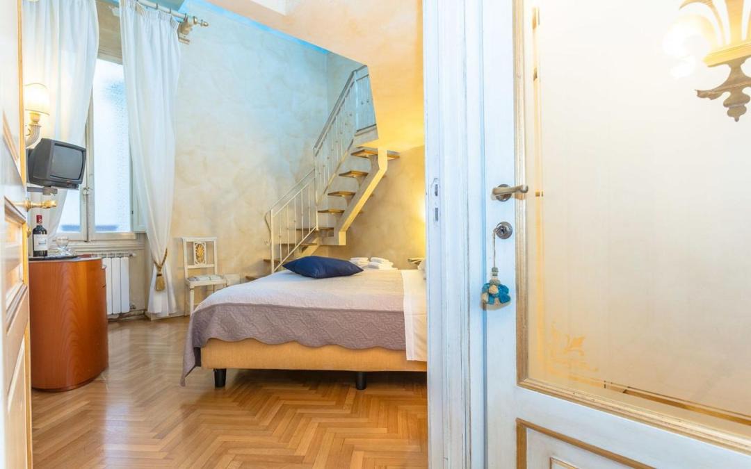 Photo of Bedroom in Duomo